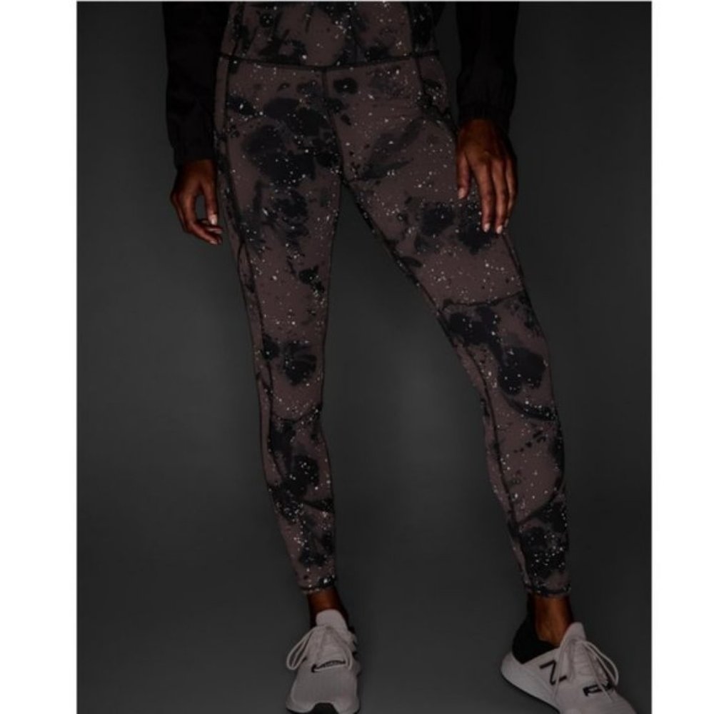 Athleta Rainier Reflective Tight In Powerlift